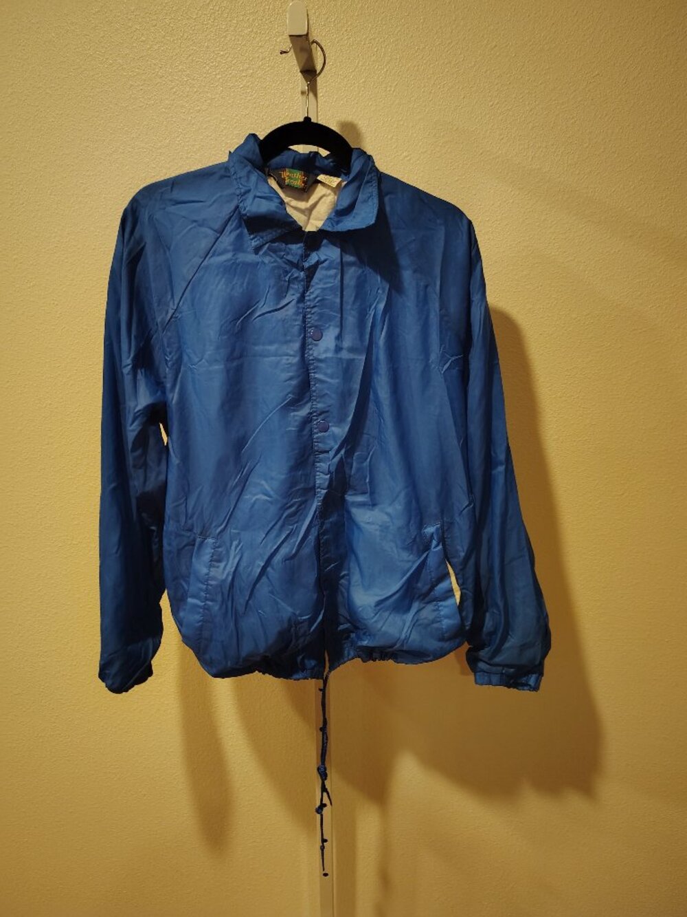 Weather Breaker Men's Jacket Size Medium Nylon Blue Snap Closure Vintage